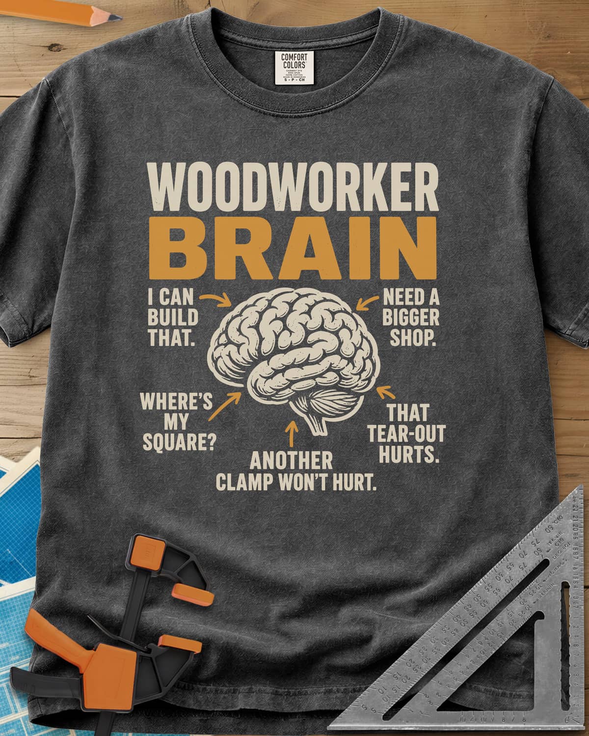 Woodworker's Brain heavyweight tee in Pepper, a brain with arrows pointing to five shop thoughts